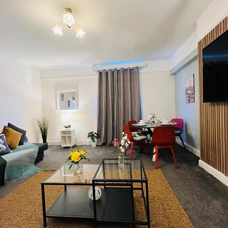 2-Bedroom Plus Living Room Flats Near Edgware Road London Bagian luar foto