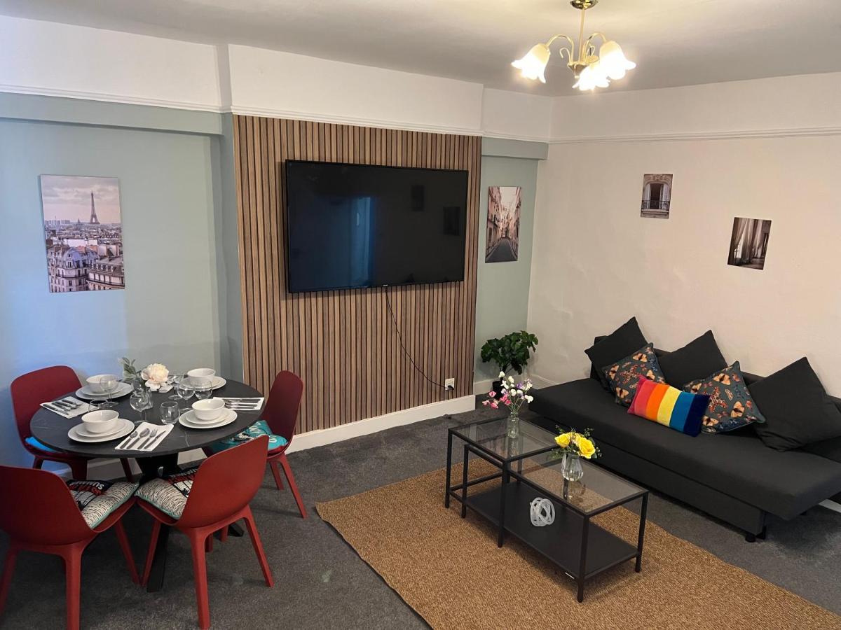 2-Bedroom Plus Living Room Flats Near Edgware Road London Bagian luar foto