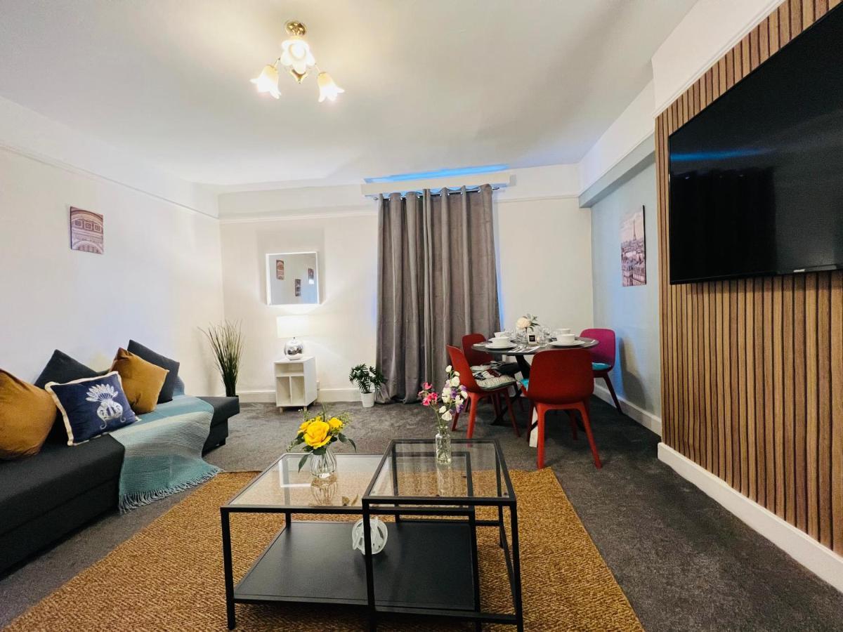 2-Bedroom Plus Living Room Flats Near Edgware Road London Bagian luar foto
