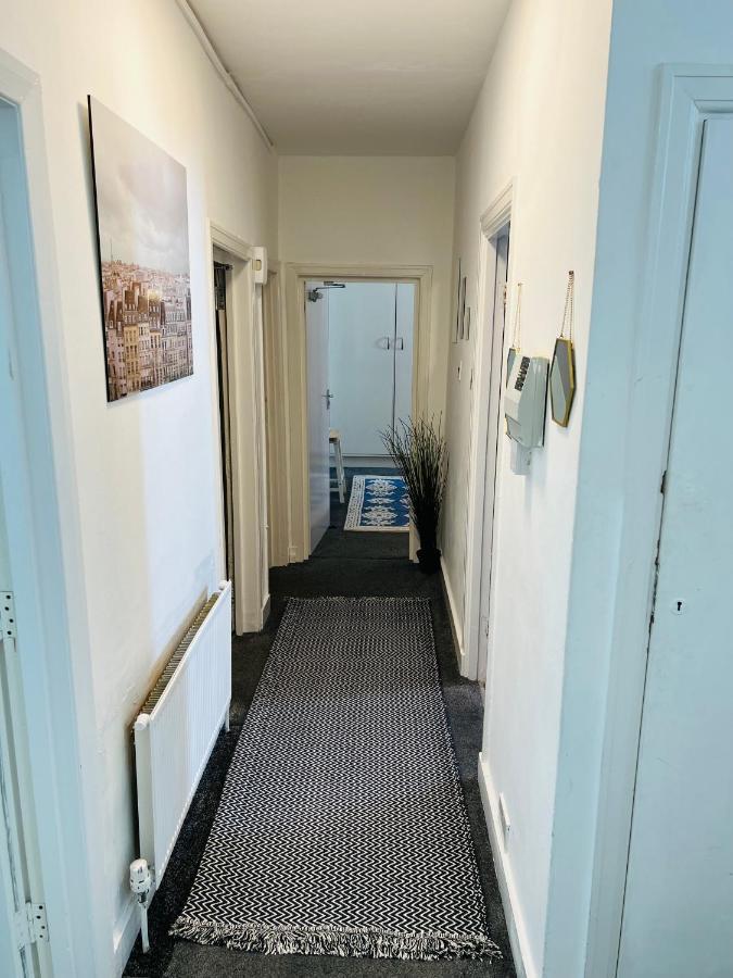 2-Bedroom Plus Living Room Flats Near Edgware Road London Bagian luar foto