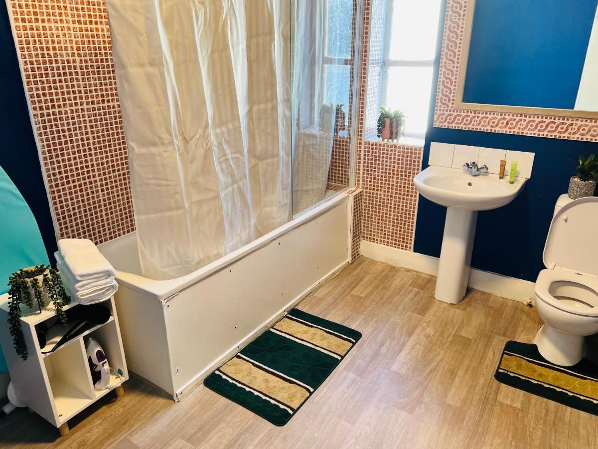 2-Bedroom Plus Living Room Flats Near Edgware Road London Bagian luar foto