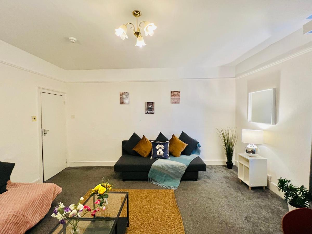2-Bedroom Plus Living Room Flats Near Edgware Road London Bagian luar foto