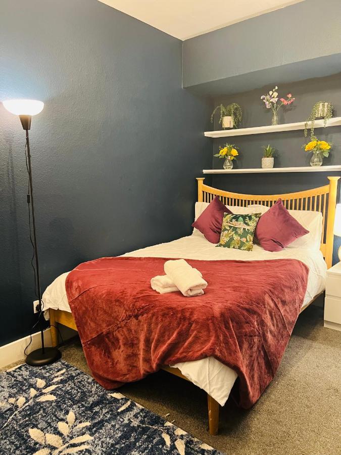 2-Bedroom Plus Living Room Flats Near Edgware Road London Bagian luar foto
