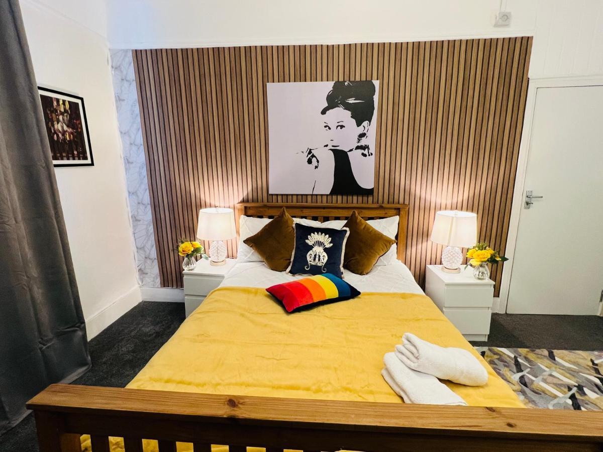 2-Bedroom Plus Living Room Flats Near Edgware Road London Bagian luar foto
